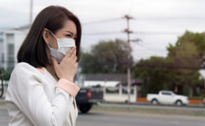 Ô nhiễm không khí tỉ lệ thuận với ngườ viêm mũi dị ứng